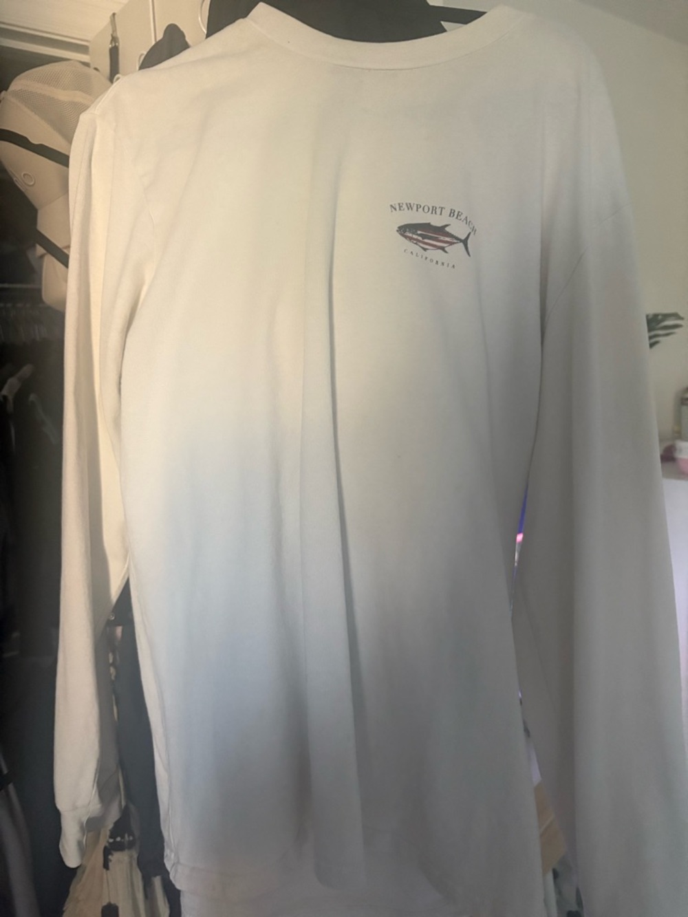 BRANDY MELVILLE NEWPORT BEACH HEAVY LONG SLEEVE
